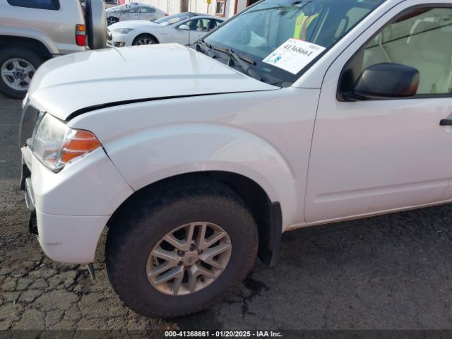1N6AD0EV2KN726961 Nissan Frontier Sv