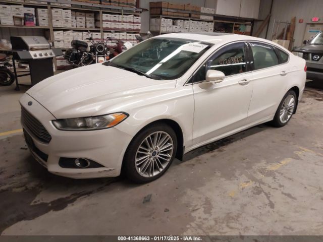 3FA6P0HD8GR100814 Ford FUSION SE