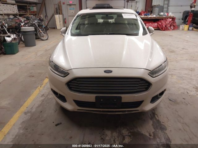 3FA6P0HD8GR100814 Ford FUSION SE