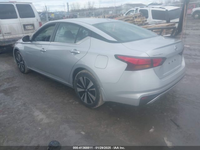 1N4BL4DW0NN332896 Nissan Altima Sv Intelligent Awd