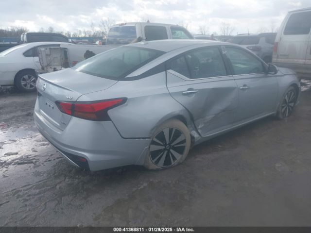 1N4BL4DW0NN332896 Nissan Altima Sv Intelligent Awd