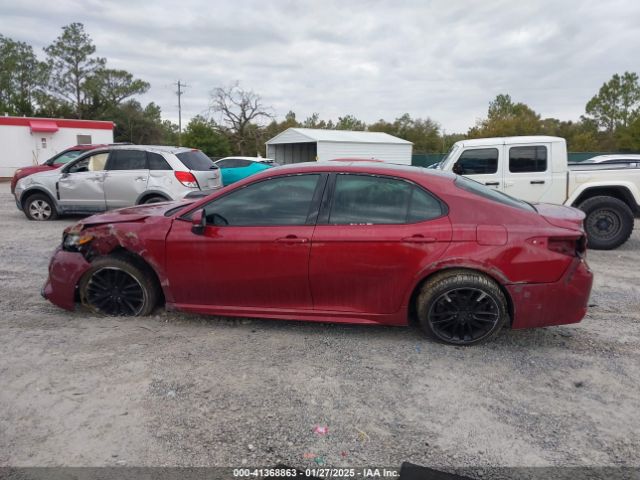4T1B61HK0JU552719 Toyota CAMRY XSE