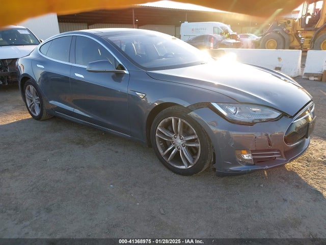 2013 TESLA MODEL S 5YJSA1CP4DFP23684 Photo 0