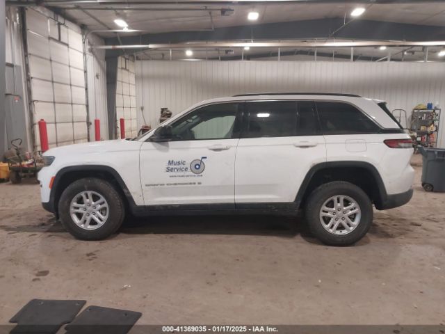 1C4RJHAG4RC247659 Jeep Grand Cherokee Laredo 4x4