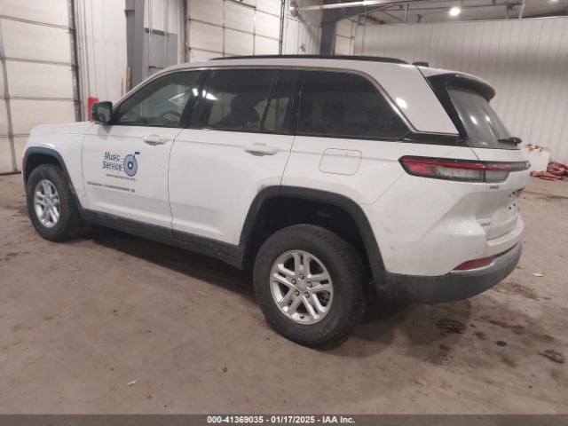1C4RJHAG4RC247659 Jeep Grand Cherokee Laredo 4x4