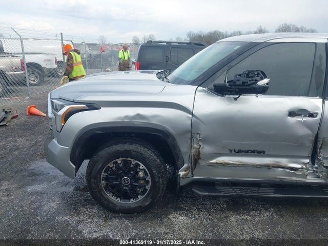 Продажа на аукционе авто 2023 Toyota Tundra Crewmax Sr/crewmax Sr5, vin: 5TFLA5DB1PX097696, номер лота: 41369119