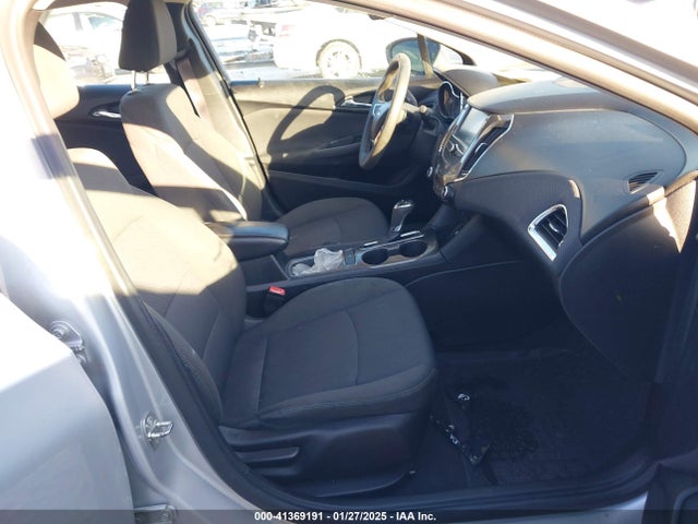 1G1BE5SM1H7248597 Chevrolet Cruze Lt Auto
