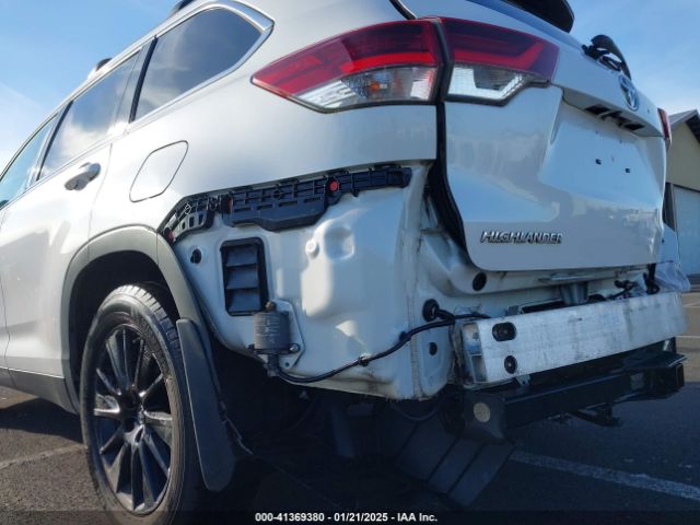 5TDJZRFH5KS571804 Toyota Highlander Se