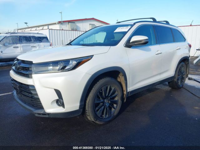 5TDJZRFH5KS571804 Toyota Highlander Se