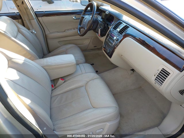 2009 CADILLAC DTS 1G6KD57Y69U110856 Photo 4