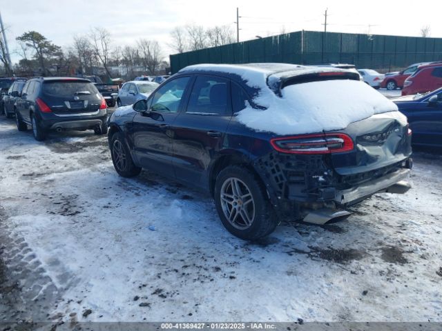 2018 PORSCHE MACAN WP1AA2A57JLB20951 Photo 2