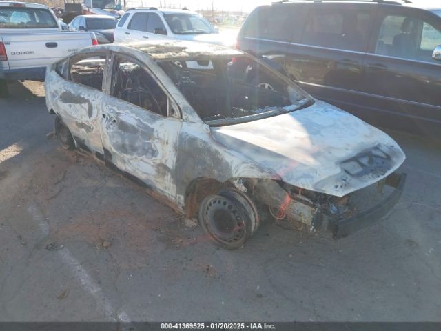 KMHD74LF4HU422079 auction archive image