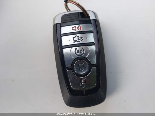 3FA6P0PU0HR379727 Ford Fusion Energi Se Luxury