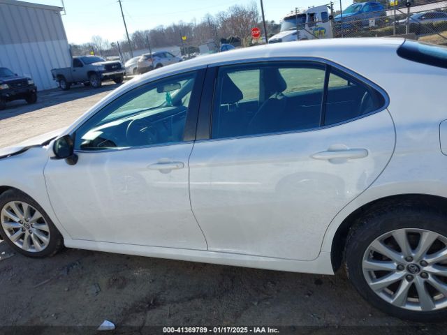 4T1B11HK1JU621500 Toyota CAMRY LE