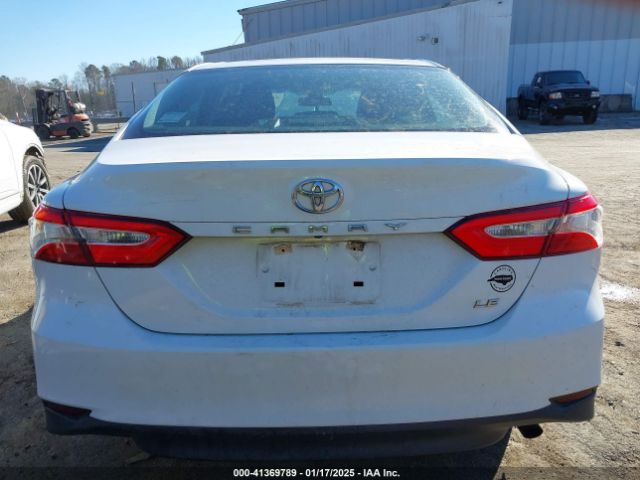 4T1B11HK1JU621500 Toyota CAMRY LE