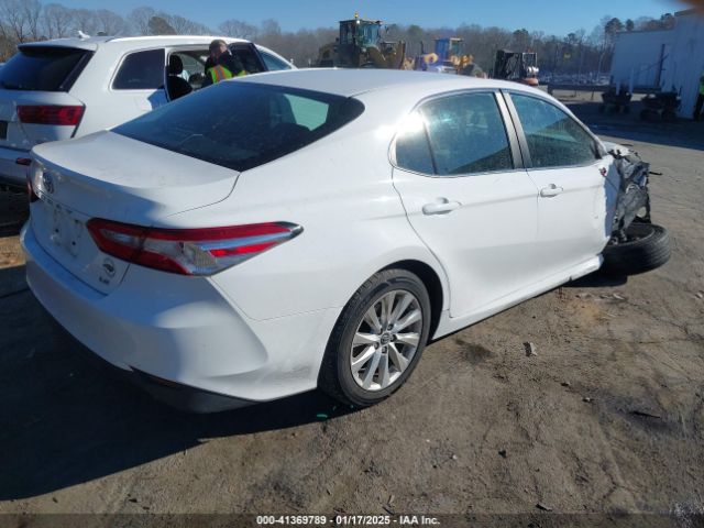 4T1B11HK1JU621500 Toyota CAMRY LE