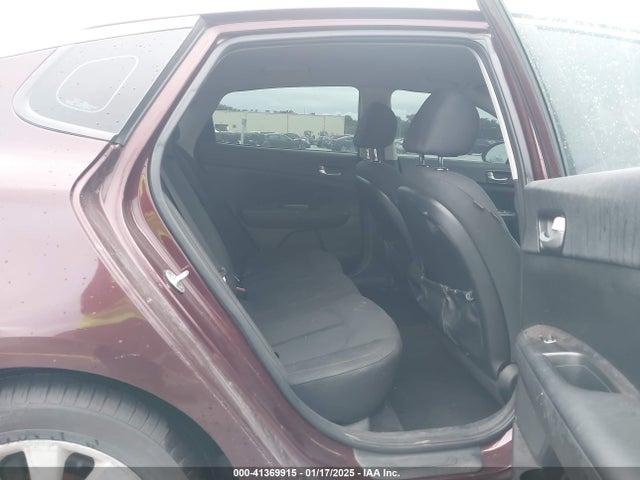 5XXGT4L32HG133274 KIA Optima Lx