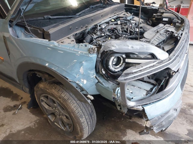 Ford Bronco Sport Badlands 2022 3FMCR9D99NRD00848 Image 6