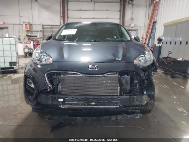 KNDPMCAC9L7757780 KIA Sportage Lx