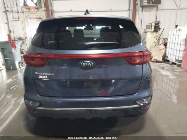 KNDPMCAC9L7757780 KIA Sportage Lx