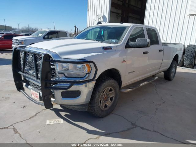 3C6UR5HL1NG253891 RAM 2500 Tradesman  4x4 8' Box