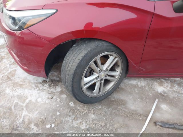 1G1BE5SM0J7136685 Chevrolet Cruze Lt Auto