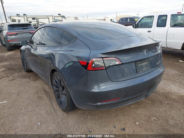 2023 TESLA MODEL 3 5YJ3E1EC3PF637385 Photo 2
