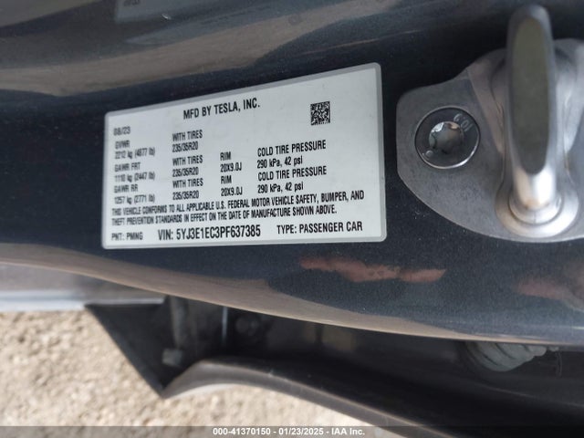 2023 TESLA MODEL 3 5YJ3E1EC3PF637385 Photo 8