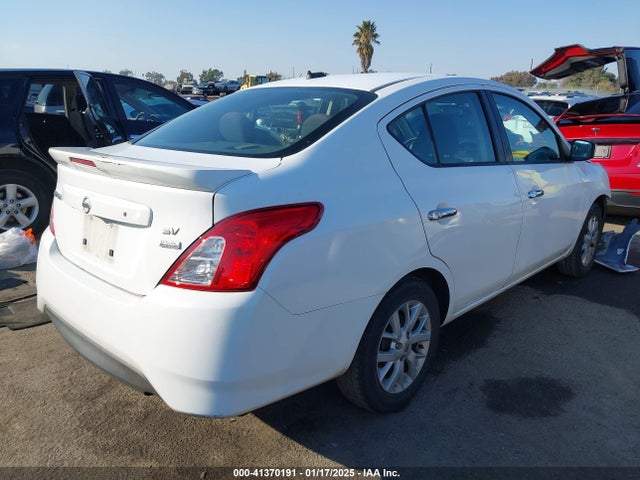 3N1CN7AP7JL801485 Nissan Versa 1.6 Sv