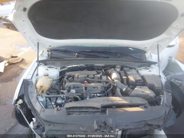 5XXG14J23NG152539 KIA K5 LXS
