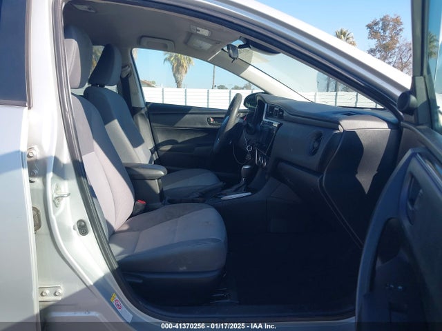 Toyota COROLLA L 2019 5YFBURHE4KP857528 Image 5
