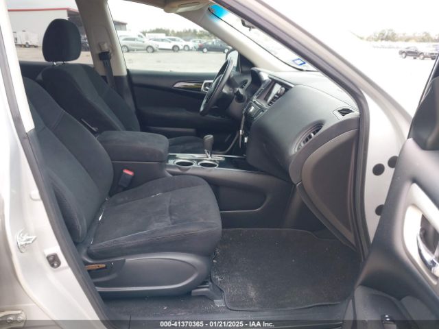 5N1AR2MNXEC726753 Nissan Pathfinder S