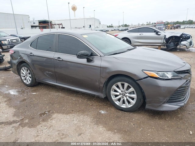 Toyota CAMRY LE 2019 4T1B11HK6KU247421 Image 13