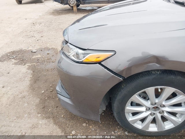 Toyota CAMRY LE 2019 4T1B11HK6KU247421 Image 17