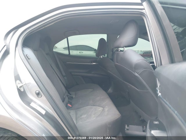 Toyota CAMRY LE 2019 4T1B11HK6KU247421 Image 8