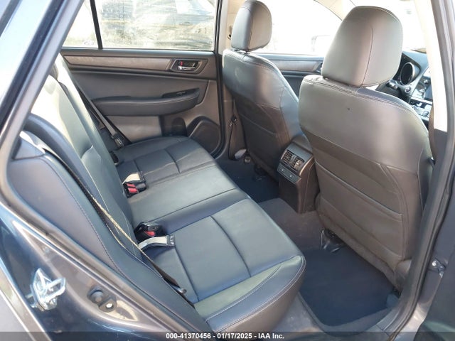 Subaru Outback 2.5i Limited 2017 4S4BSANC7H3356673 Image 8