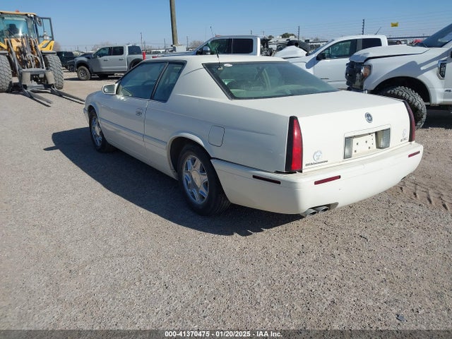 2002 CADILLAC ELDORADO 1G6EC12942B106962 Photo 2