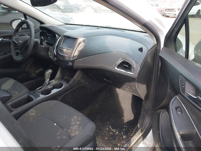 3G1BH6SEXJS650356 Chevrolet Cruze Lt Auto