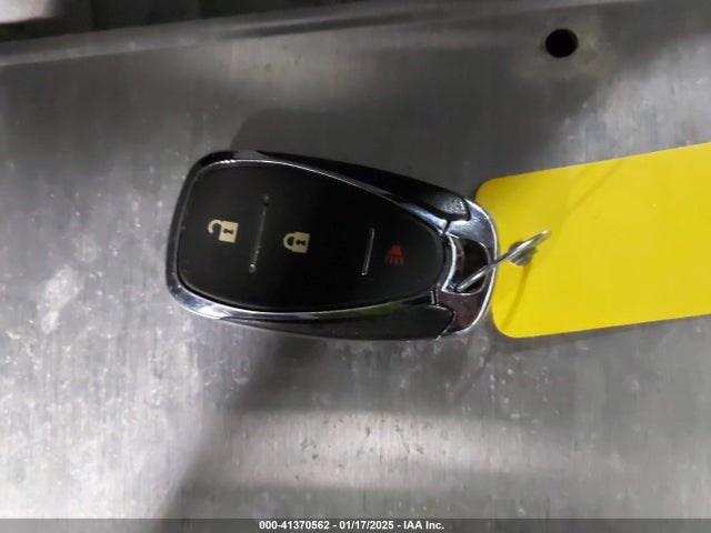 2GNAXHEV4J6108334 Chevrolet EQUINOX LS