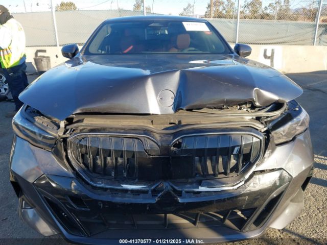 WBY33FK09RCR42126 BMW I5 Edrive40