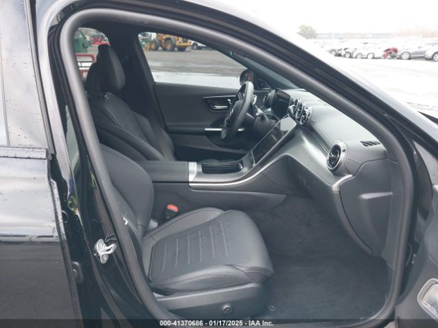 W1KAF4HB2RR169693 Mercedes-Benz C 300