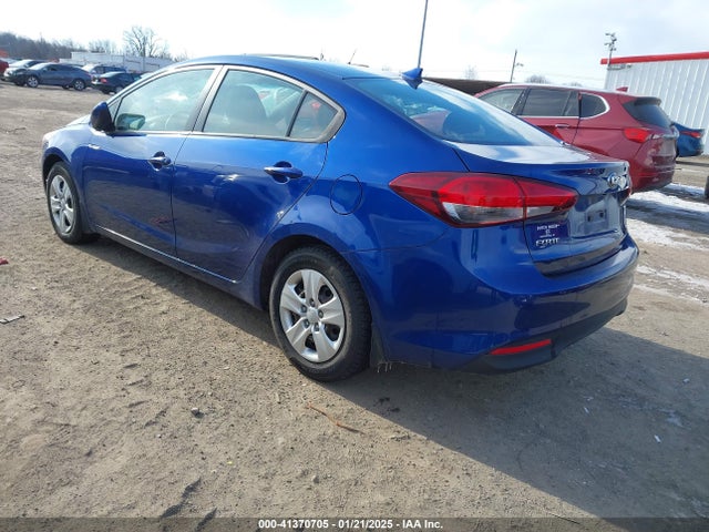 KIA FORTE LX 2018 3KPFK4A79JE275687 Image 3