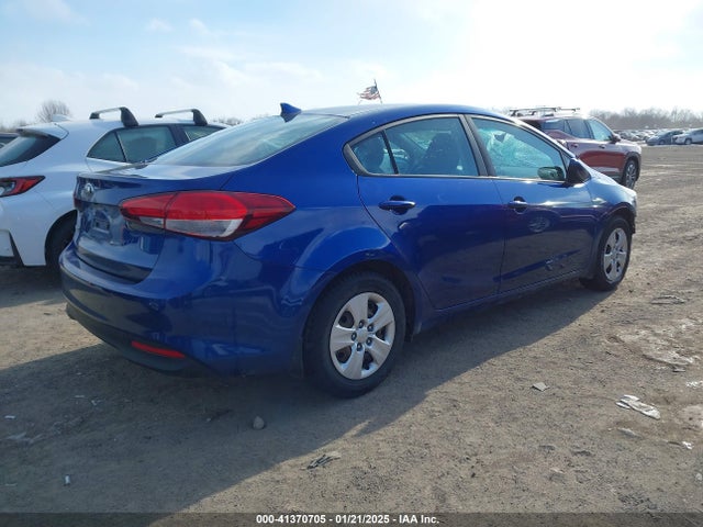 KIA FORTE LX 2018 3KPFK4A79JE275687 Image 4