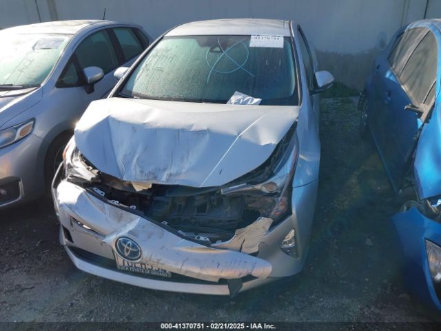 JTDKARFU6G3508826 Toyota Prius Three Touring
