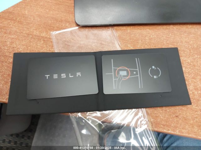 7SAYGDEE3SA359986 Tesla Model Y Long Range Dual Motor All-wheel Drive