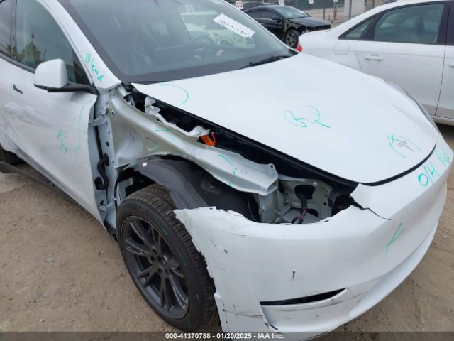 7SAYGDEE3SA359986 Tesla Model Y Long Range Dual Motor All-wheel Drive