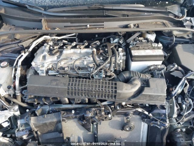 5YFEPMAEXNP354138 Toyota COROLLA LE