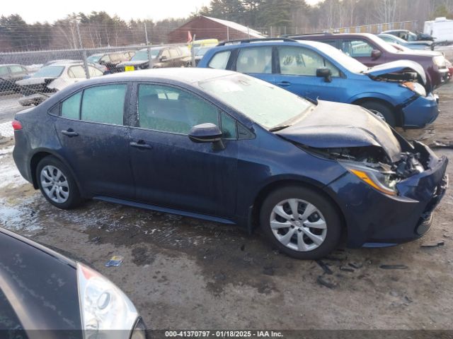 5YFEPMAEXNP354138 Toyota COROLLA LE