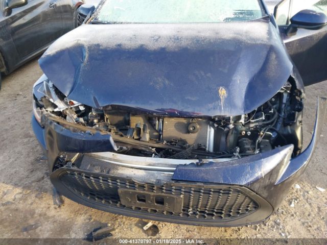 5YFEPMAEXNP354138 Toyota COROLLA LE