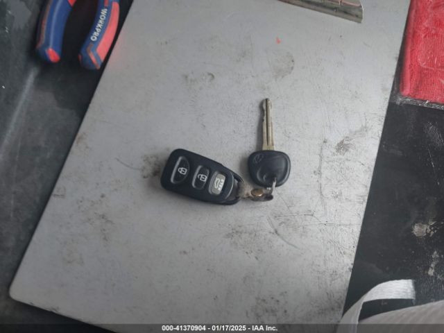 5NPDH4AE6EH479739 Hyundai ELANTRA SE